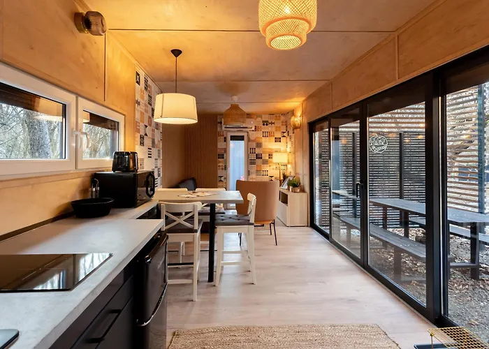 Almasglamp Camping *